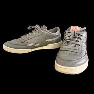 Reebok Original leather tennis shoes